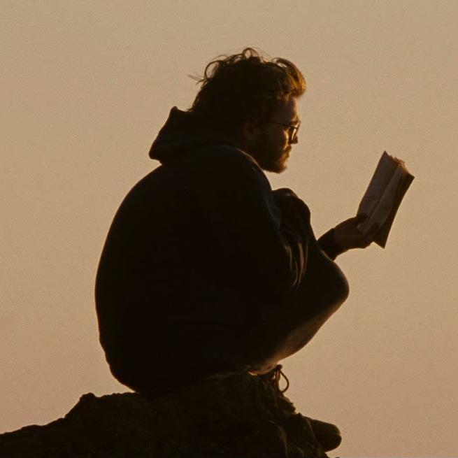 OkunasiTweetler's profile picture. Okunası Tweetler...