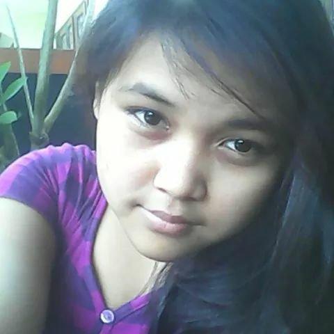 rina_sukmairma4's profile picture. 