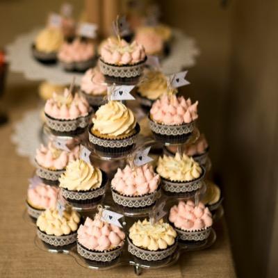 jess_sweets's profile picture. Sweet treats by jess. cupcakes, slices, cheesecakes for birthdays, functions, baby showers. Cupcakes for any occasion. Sweet_treatsbyjess@outlook.com