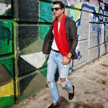 bancumario's profile picture. Manager-BMW- Múnich 
#business #job