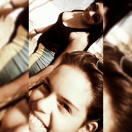 regia_andreia's profile picture. 