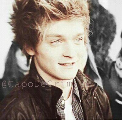 ❝—Ｗｈｏ’ｓ ｂａｄ？❞ —try dealing with @CapoDeFamiglia— •Demafia•