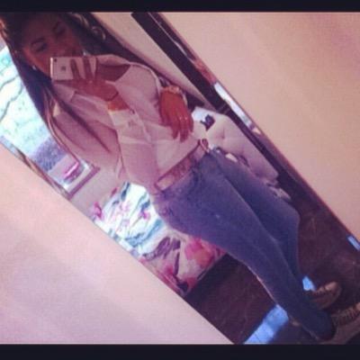 Nf = follow terug iedereen is welkom ✌️ • haters doen me totaal niets want ik ben sterker laat me door niemand klein maken✖️✋ 

10'07'15♥︎