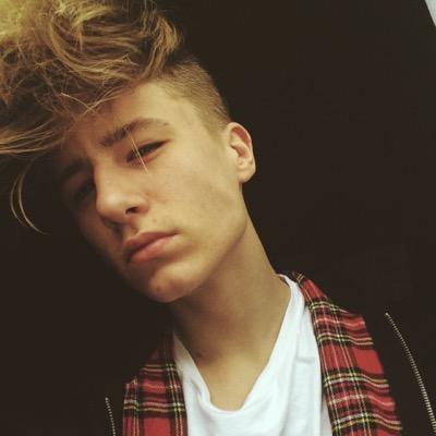 GO FOLLOW MY NEW ACCOUNT - @mszpunt