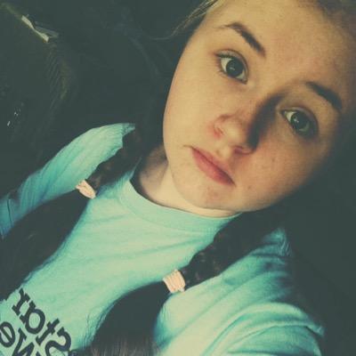 youtuber in training
want to be director/photographer
and im fabulas