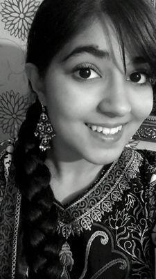 AlimaHusain's profile picture. 