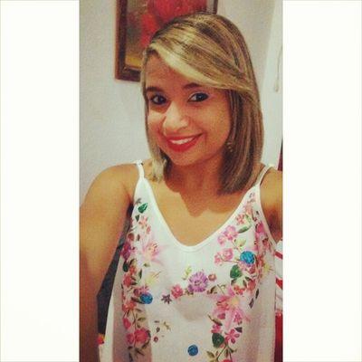 Até cortar os próprios defeitos pode ser perigoso. Nunca se sabe qual é o defeito que sustenta nosso edifício inteiro.