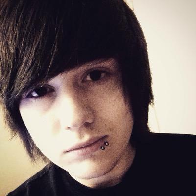 SeanRuark96's profile picture. Metal/Hardcore bands \m/ Electronic Music Producer ~ Tecmow :3 Electronic/Dubstep/Trap