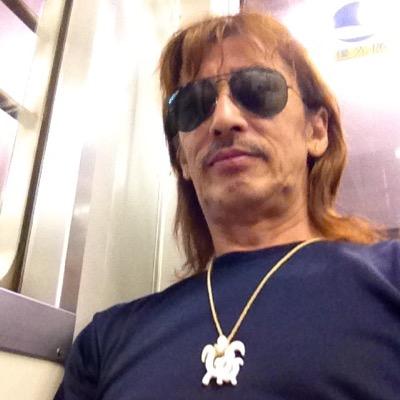 Professional Hawaiian Music Vocalist ＆ Guitarist /Honuaiakeaﾊﾜｲ音楽教室主宰/ﾊﾜｲｱﾝ 文化講座・ﾊﾜｲ語講座講主宰♬ 4歳から'UkuleleやGuitarでMeleを口ずさんで早数十年(^^) 気軽にﾌｫﾛｰして下さいね♪