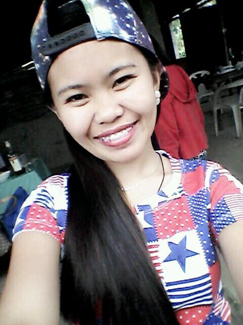 Teenager/HRM Student.BSBA. !Borbonians!SINGLE. 3I love the way you make me smile. 3