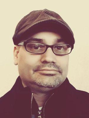 Sarcastic techy beer snob, passionate about supporting local, business, marketing, and entrepreneurship. Host of #Startup Sooner #Podcast