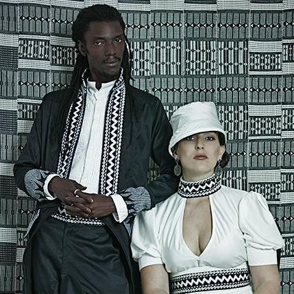 Créateur et agitateur de talents Bull Doff s'inscrit dans les expressions artistiques urbaines par la Mode.C'est une invite africaine et métissée à la culture .