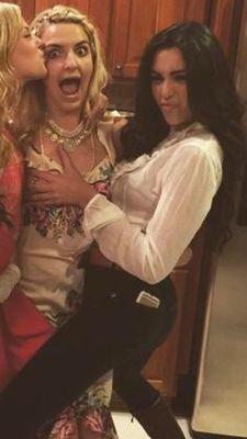 cataisama2's profile picture. 5SOS
no soy cuica :l