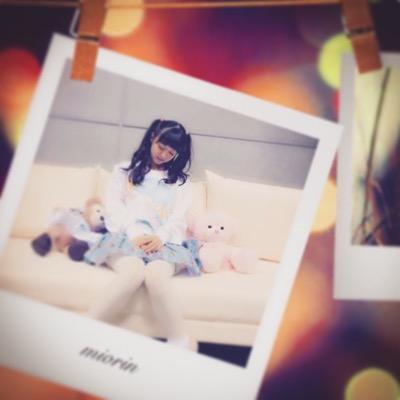市川美織 / 茂木忍 / 田野優花 / 大場チーム4 / 峯岸チーム4 / 梅田チームB / 研究生 / ドラフト生 / チーム8 / 乃木坂46 / 低浮上