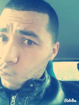 tomb_nad's profile picture. vivre!!