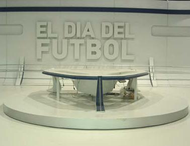 Información, datos, estadísticas, resultados con un toque de opinión y humor sobre el deporte rey, el fútbol. ¿Que haríamos sin este maravilloso deporte?