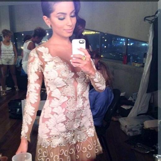 Só quero a @anitta e o resto tanto faz !!