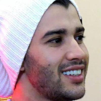 sє vσcê ทãσ єxisτissє iriα τє iทvєทταr ... ♪ @gυsτταvσ_ℓiмα ♥♥