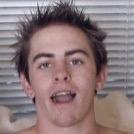 yo single gay 18 and looking for some fun