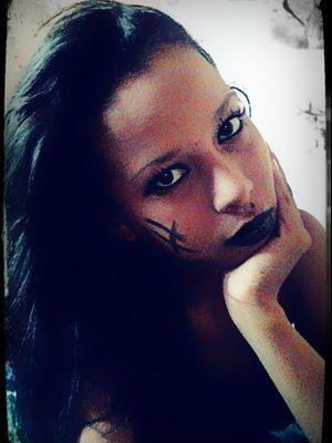 thannya_maria's profile picture. Dëüs Äcïmä Dë Tüdö...