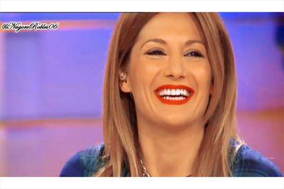 ♀ /nivel 15/ club de fans de Nagore Robles ganadora de Acorralados 2011, colaboradora de Realities y actual asesora del amor en myhyv.♥ 
La conocí un 21