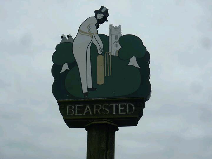 Held on the 4th Sunday of every month on the village green 9.00am-1.00pm