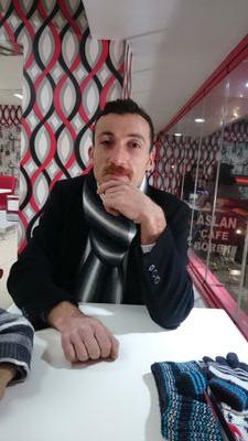 aygunrecepp's profile picture. Tv8 güle güle oturun da parke ustası