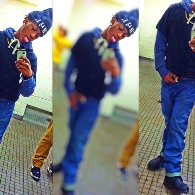 follow for follow 
kik me @ joee_hbs