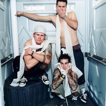 blink-182 life. For life. @mulanssword