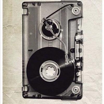 I am the owner of a Mobile DJ Service. I live in Detroit, Mi. Looking to connect music with mature audiences.