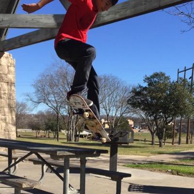 North Forney soccer new account @Authenticskatecrew 
some skater enjoying life ✌️✌️ skate or die skate and destroy P rod is my inspirtaion