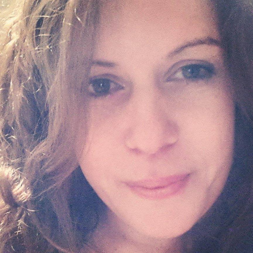 Profesora de español en @paginaespanol, londinense de adopción, adicta a los viajes, los libros y los idiomas.