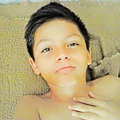 cantor humilde segue que sigo de vouta mc elias falando segue por favor nao e fake