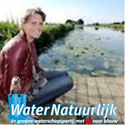 alias @antjekingma.bsky.social Boer met kudde Dexters & natuur @Boerhoes. Geen geitenwollen sokken. Glas altijd halfvol. Duurzaam @hoonhorst. Krimp luchtvaart