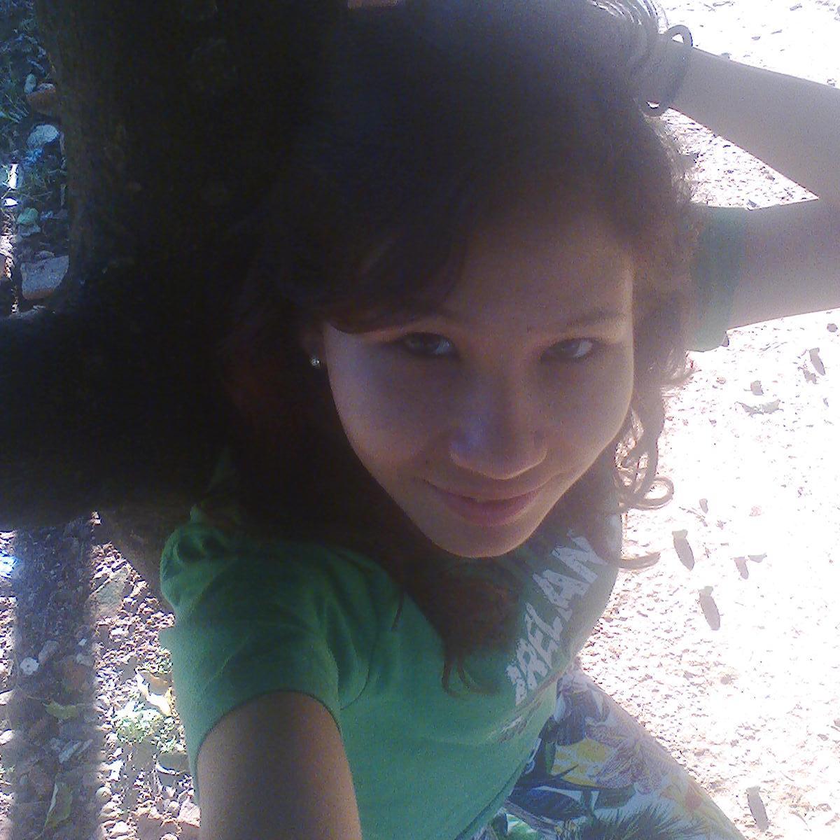 #si_te_aferras_a_tu_pasadO_cOn_qUe_manO_agarras_tu_futUrO.