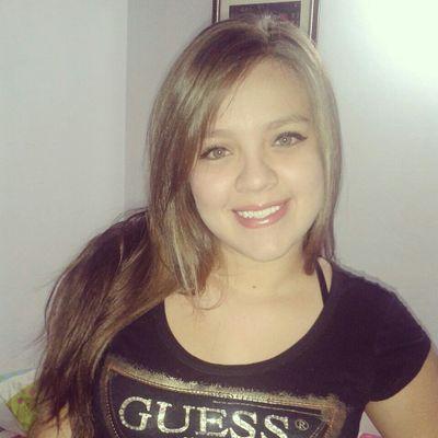 TorresValen1801's profile picture. 