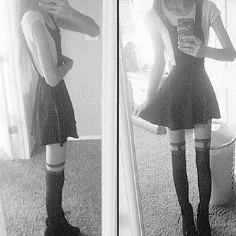 ~ I'm trapped in a body that i hate ~