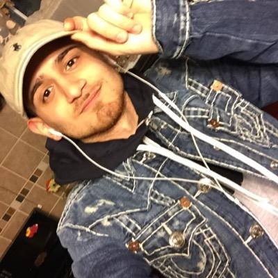 SourDrops101's profile picture. Young, humble, & focused