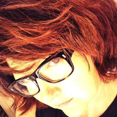 sideB_IBM's profile picture. #beach trekker, urban #gardening philosopher and killer cook!