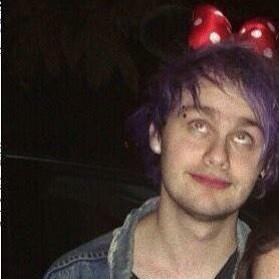 follow @idkmukes PLS sunshine