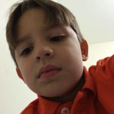 tahakaragoz2008's profile picture. 