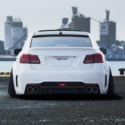 We provide you with pictures of the best ground-scraping cars around!