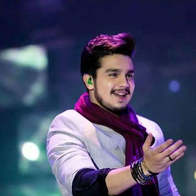 CAUZINHA E LUAN SANTANA