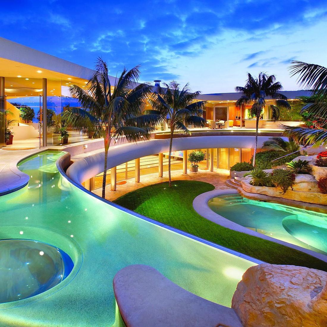 DifferentGoals's profile picture. Different Goals of Life!                     Retweet and Follow!