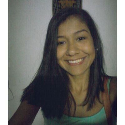 Voy a ser la mejor fonoaudióloga :) Soy feliz con poco, me basta y me sobra una sonrisa.