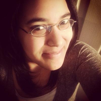 BattsBattsc's profile picture. love is like the ocean you can choose not to drown in it