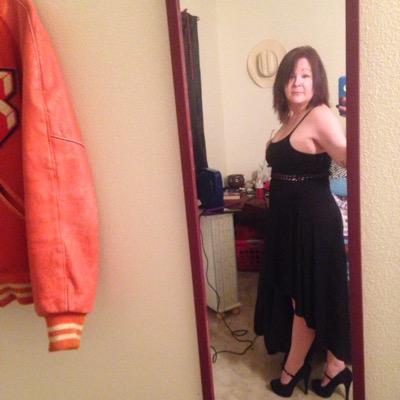 donnabasco's profile picture. 