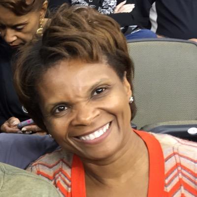 myra_83's profile picture. 