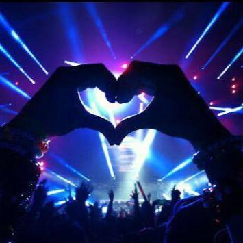 All news EDM !! from shows ➡️ music ➡️ tickets ➡️ and giveaways!! For Events nd Music Promo, Shoot us a DM !!
