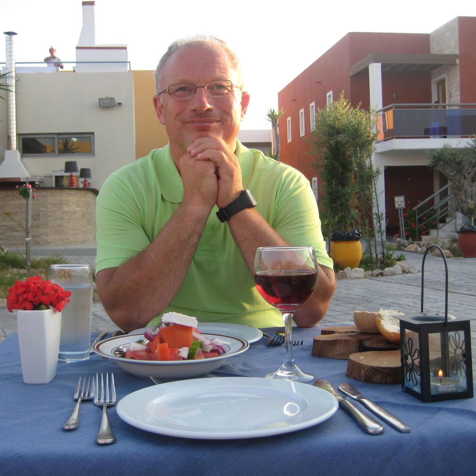 facilitair4u's profile picture. Ervaren facilitair medewerker en leergierige beveiliger is beschikbaar. |Klantvriendelijk|Hands-on| |Betrokken|Discreet|Bijna perfect| |Humor|